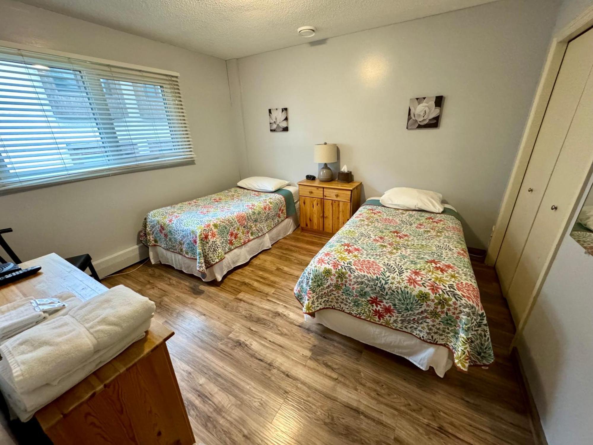 Laura'S Lodge Saskatoon Eksteriør billede